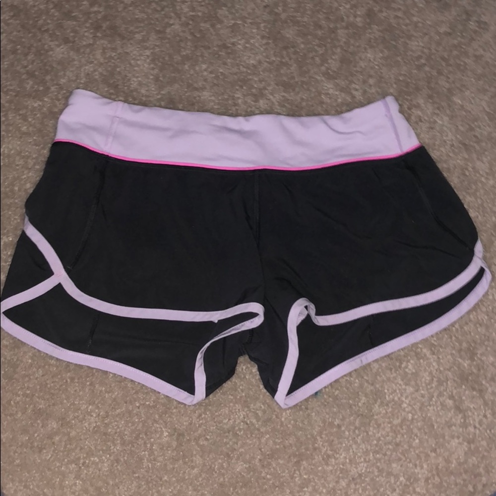 Lululemon Speed Shorts Size 4 Dark Gray/Pink